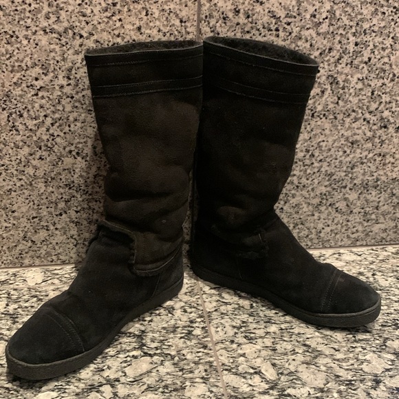 CHANEL BOOTS - Picture 12 of 16